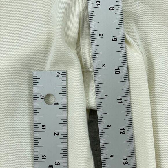 Rock & Republic Jeans Womens 16M Plus White Distressed Boyfriend Relaxed Fit NEW - Picture 9 of 12